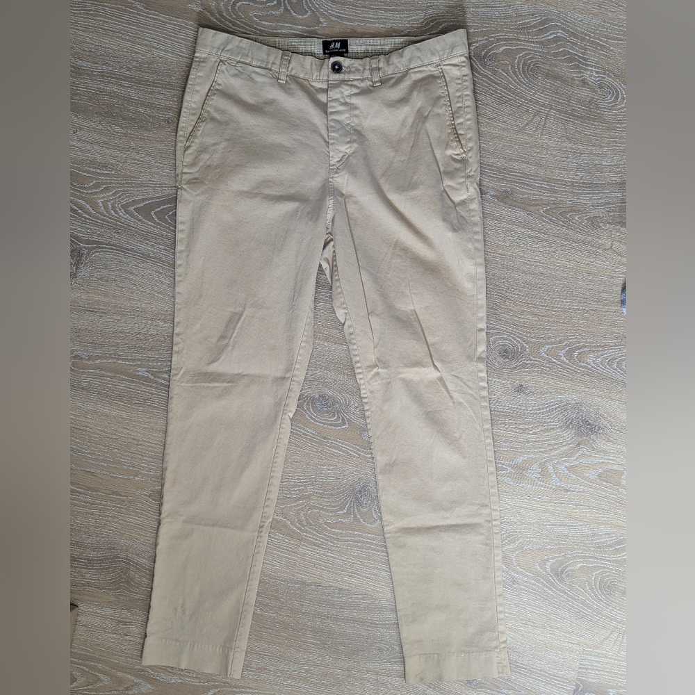 H&M Slim Fit Khaki Men's 34R Chino‎ Pants Minimalist Preppy Old Money